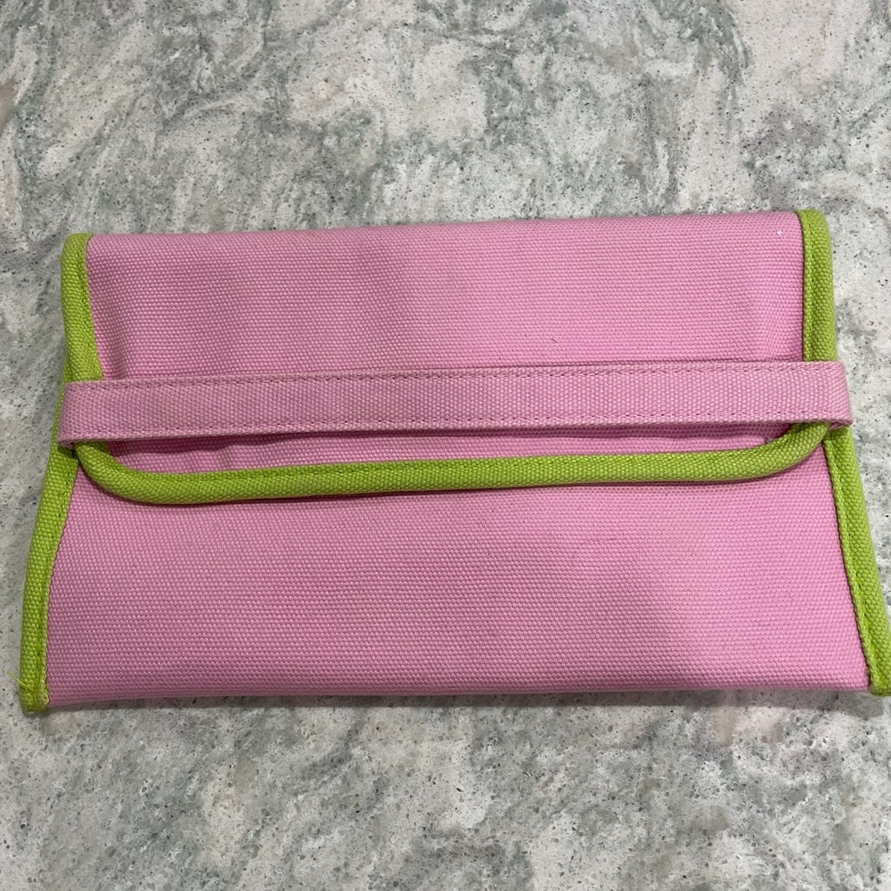 Lilly Pulitzer envelope travel organizer/wallet BarbieCore